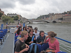 promenade en bateau sur le Rhone à Lyon