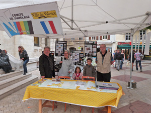 le stand du comité de jumelage