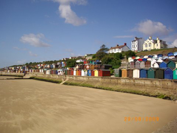 La plage et les cabine